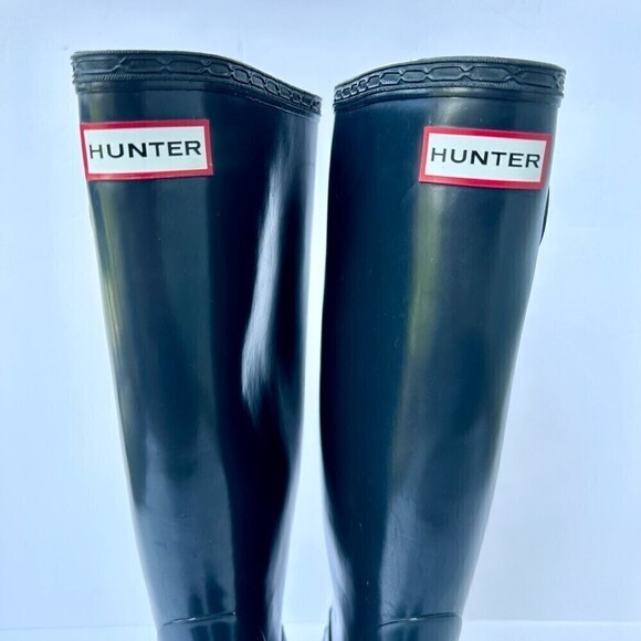 Hunter Boots Women's Original Tall Gloss Rain Boot Navy Size 7 - Picture 6 of 10